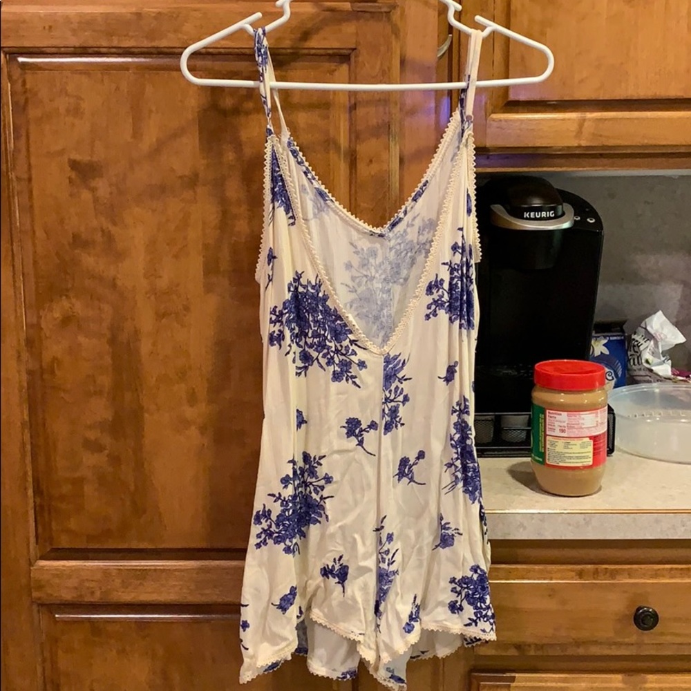 Romper - Picture 3 of 3
